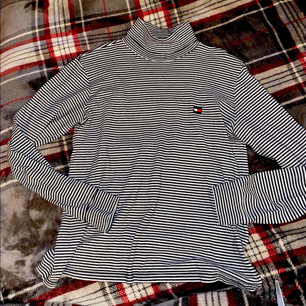 Vintage TOMMY HILFIGER turtleneck - size Medium